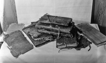 Stacks Image 4